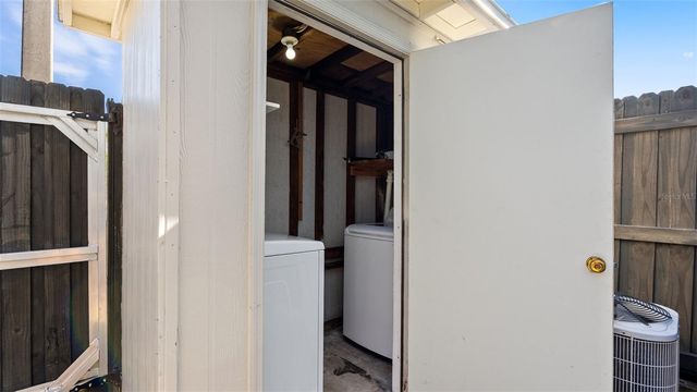 4227 LA PALMA COURT, Tampa, FL 33611