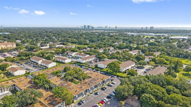 4227 LA PALMA COURT, Tampa, FL 33611