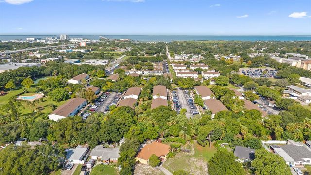 4227 LA PALMA COURT, Tampa, FL 33611