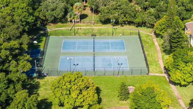 4227 LA PALMA COURT, Tampa, FL 33611