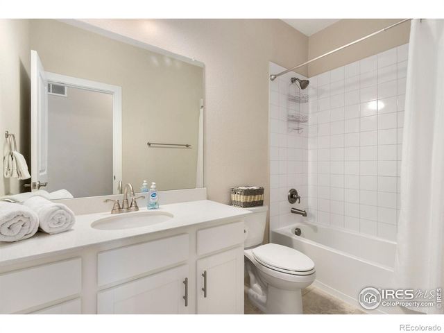 1726 Bounty Drive, Windsor, CO 80550