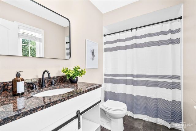 3N188 Joan Drive, St. Charles, IL 60175