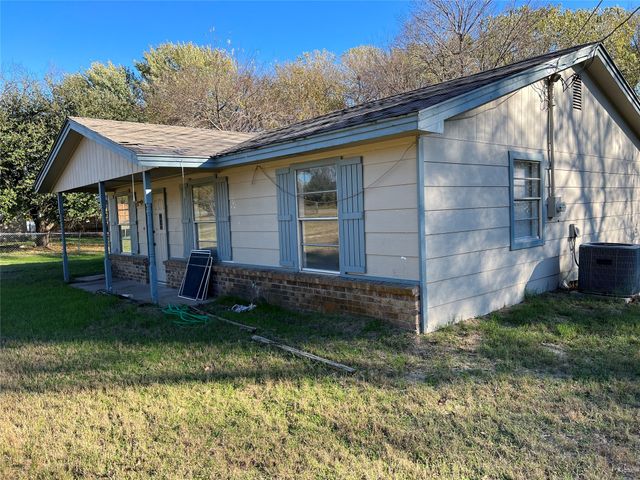 3711 Greenwood Road, Weatherford, TX 76088