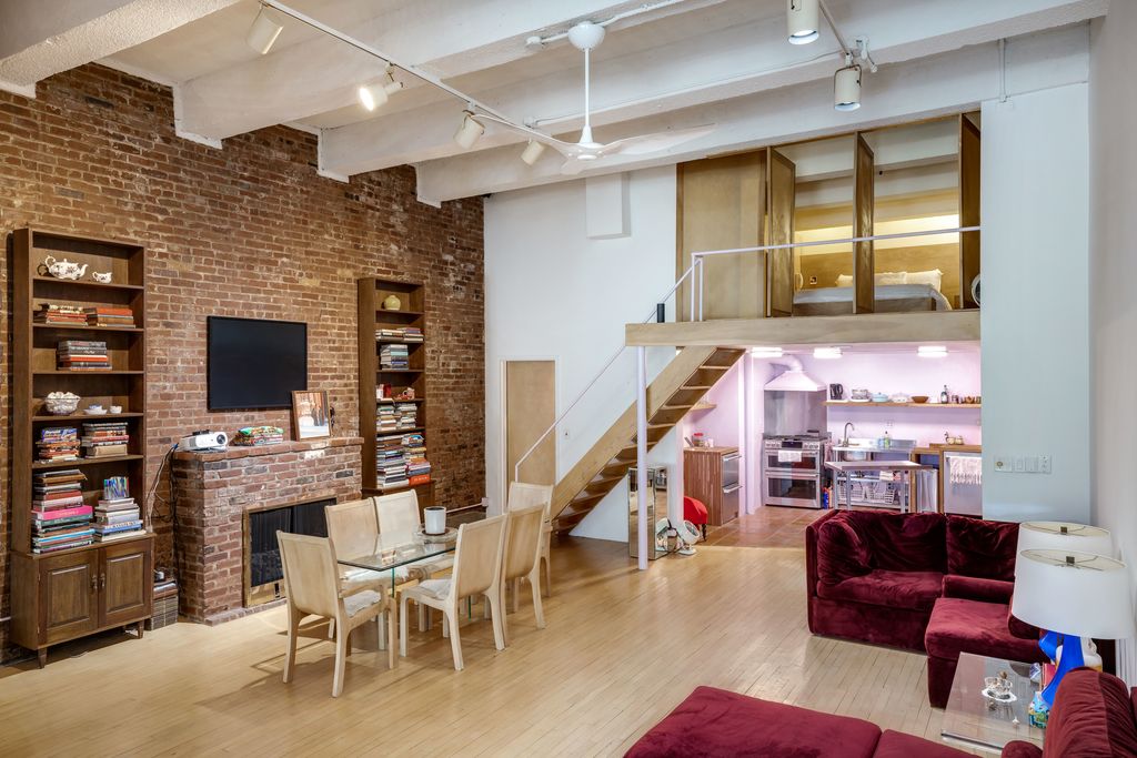 415 W 55th St Apt 1C, New York City, NY 10019