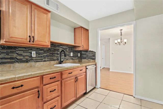 8031 Canby Ave 4, Reseda, CA 91335