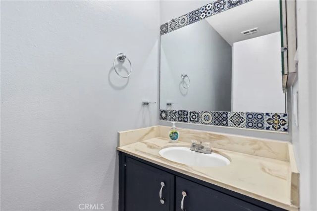 8031 Canby Ave 4, Reseda, CA 91335