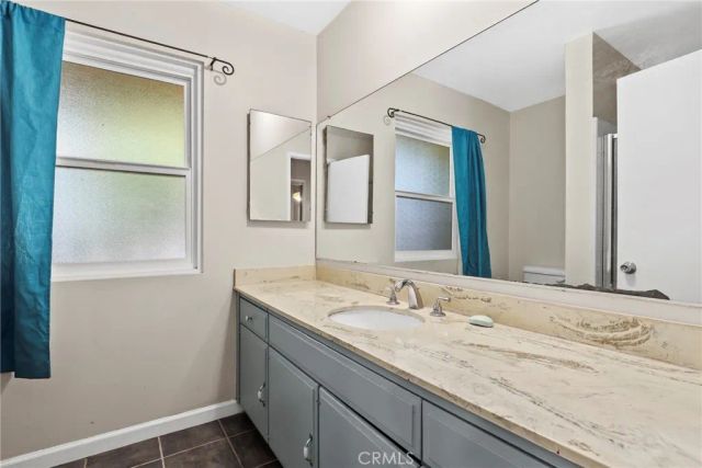 8031 Canby Ave 4, Reseda, CA 91335