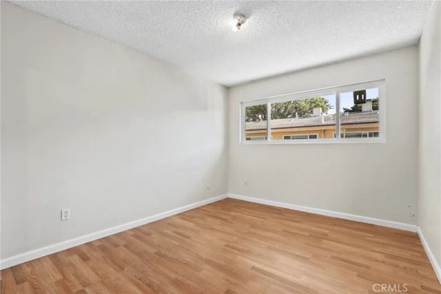 8031 Canby Ave 4, Reseda, CA 91335