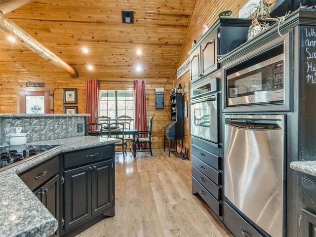 3721 S Choctaw Road, Choctaw, OK 73020