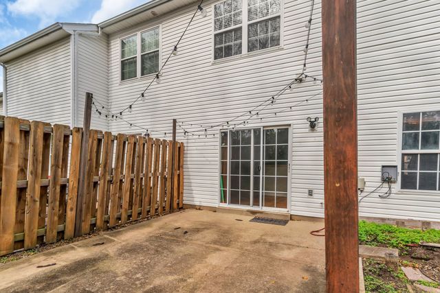 5215 Southfork Blvd, Old Hickory, TN 37138