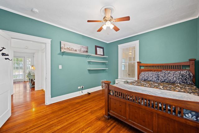 211 Brookfield Avenue, Chattanooga, TN 37411