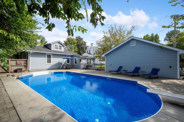 211 Brookfield Avenue, Chattanooga, TN 37411