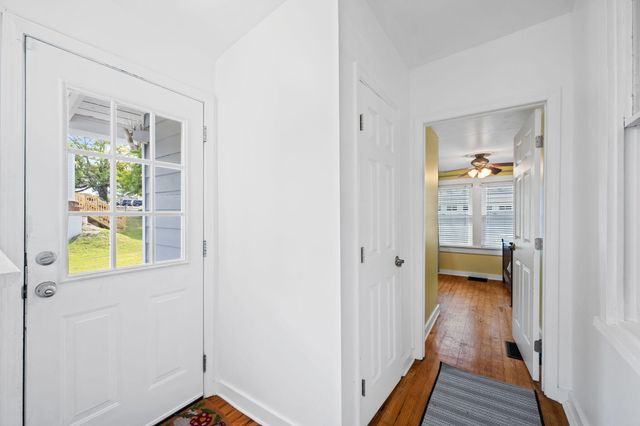 211 Brookfield Avenue, Chattanooga, TN 37411
