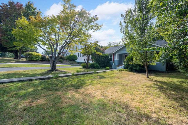 211 Brookfield Avenue, Chattanooga, TN 37411