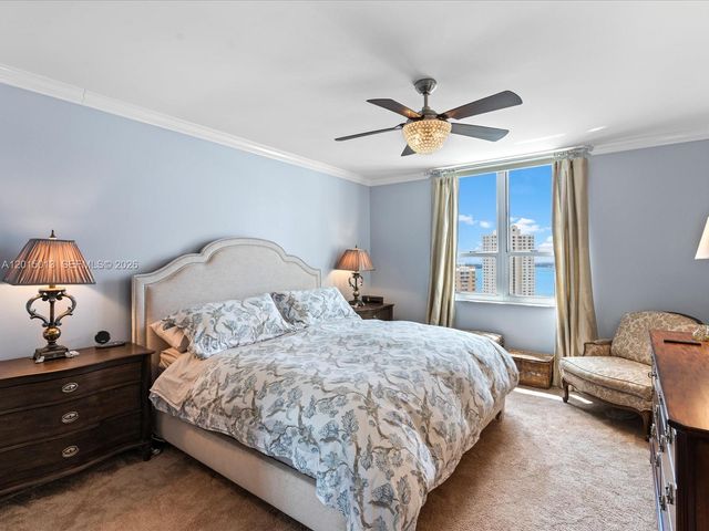 701 Brickell Key Blvd 2511, Miami, FL 33131