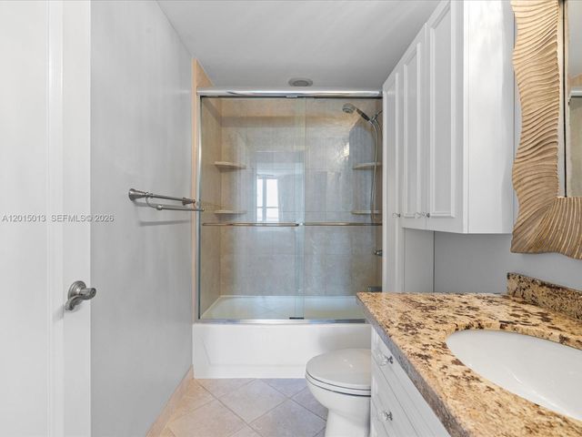 701 Brickell Key Blvd 2511, Miami, FL 33131
