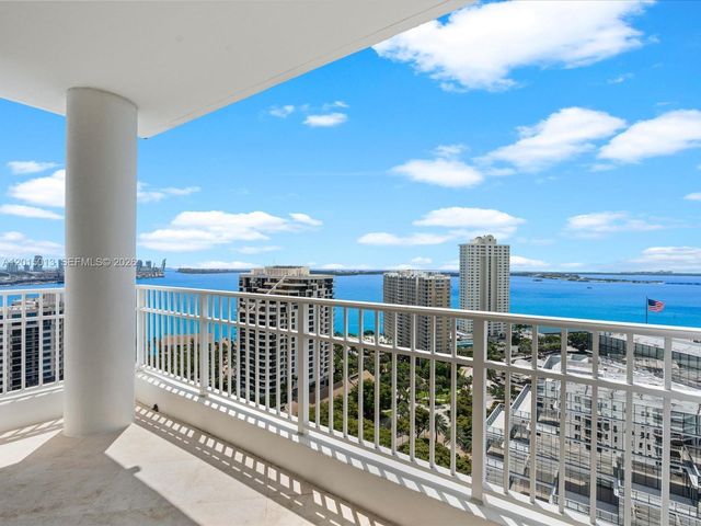 701 Brickell Key Blvd 2511, Miami, FL 33131