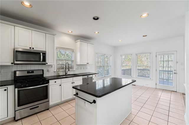 3616 Creek Arbor Court, Suwanee, GA 30024