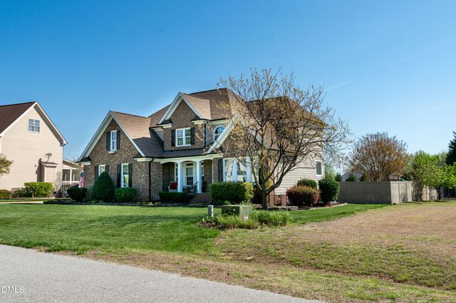 631 Near Post Drive, Fuquay Varina, NC 27526