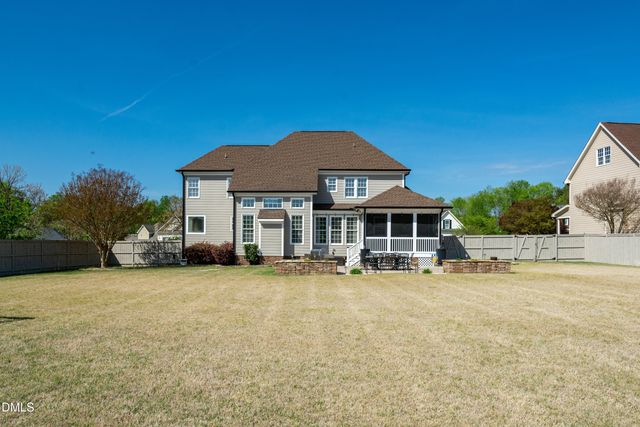 631 Near Post Drive, Fuquay Varina, NC 27526