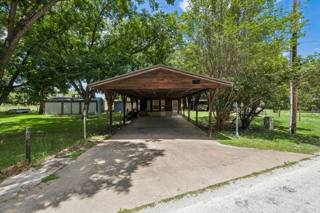 2632 Williams Lakeshore DR, Kingsland, TX 78639