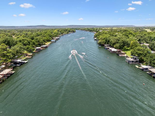 2632 Williams Lakeshore DR, Kingsland, TX 78639