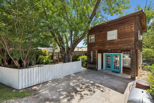 2632 Williams Lakeshore DR, Kingsland, TX 78639