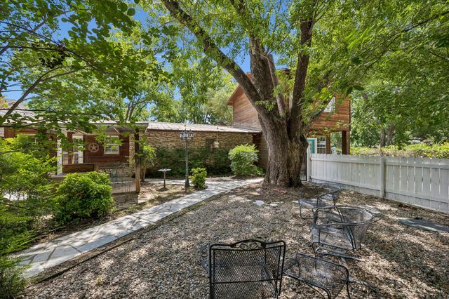 2632 Williams Lakeshore DR, Kingsland, TX 78639