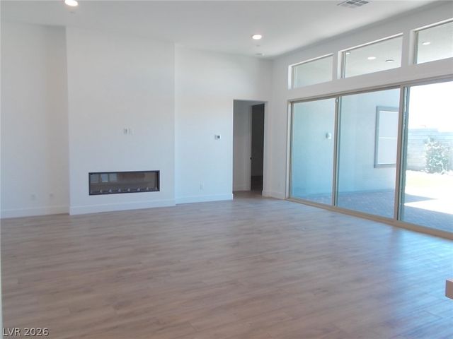 9751 Evergreen Pine Street, Las Vegas, NV 89166