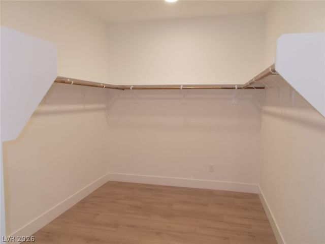 9751 Evergreen Pine Street, Las Vegas, NV 89166