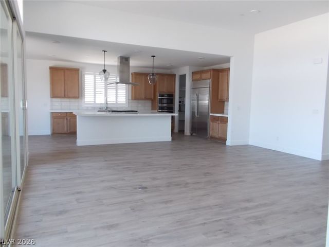 9751 Evergreen Pine Street, Las Vegas, NV 89166