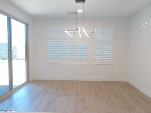 9751 Evergreen Pine Street, Las Vegas, NV 89166
