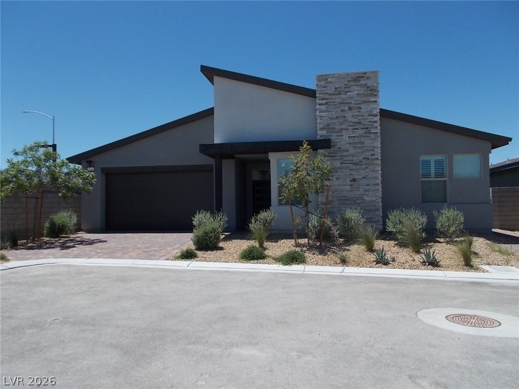 9751 Evergreen Pine Street, Las Vegas, NV 89166