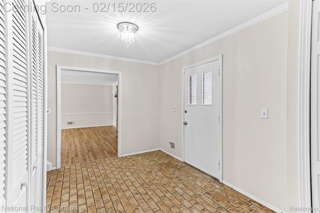 4817 Faircourt Drive, West Bloomfield Charter Township, MI 48322