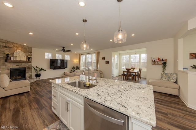 766 River Run Road, Aurora, OH 44202