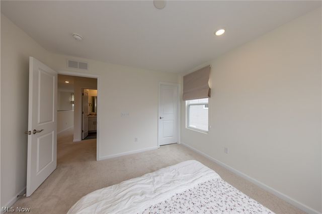 766 River Run Road, Aurora, OH 44202