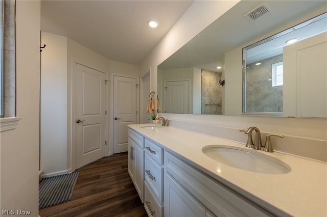 766 River Run Road, Aurora, OH 44202