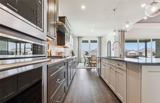 913 Cormorant Drive, Mckinney, TX 75071