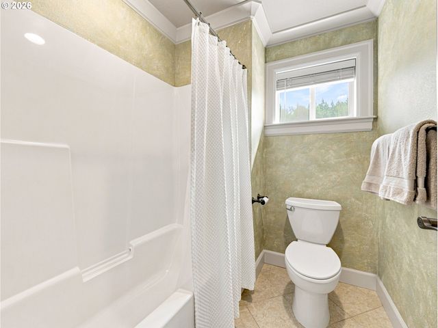 15137 Se SAINT ANDREWS Ct, Happy Valley, OR 97086