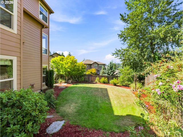 15137 Se SAINT ANDREWS Ct, Happy Valley, OR 97086