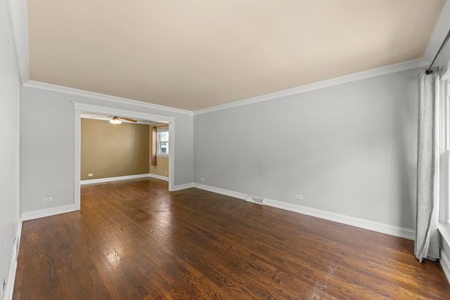 794 S Fairfield Avenue, Elmhurst, IL 60126