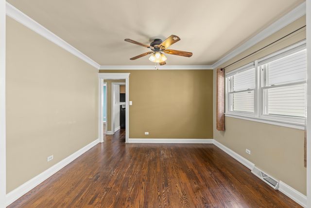794 S Fairfield Avenue, Elmhurst, IL 60126