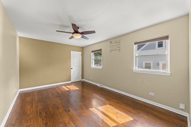 794 S Fairfield Avenue, Elmhurst, IL 60126