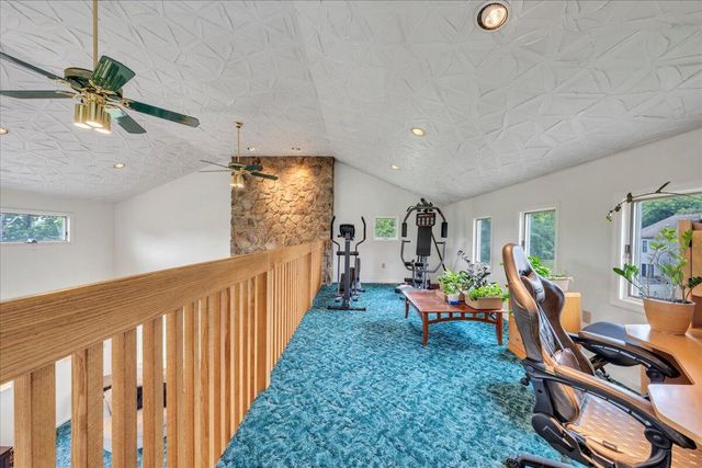 6720 Albert RD, Roanoke, VA 24019