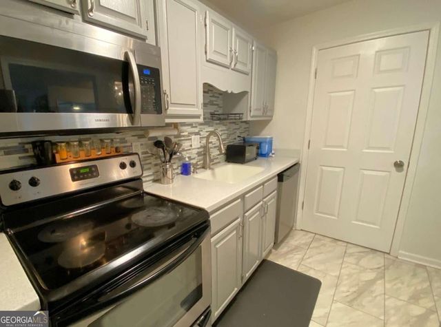 3934 WOODRIDGE Way, Tucker, GA 30084