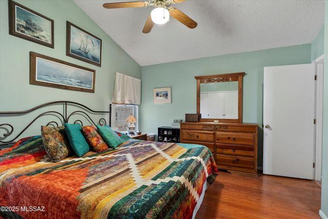 2121 N Star Glory Place, Tucson, AZ 85715