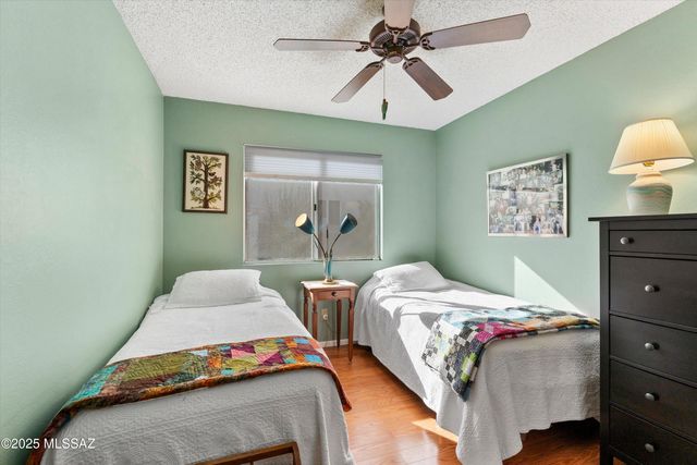 2121 N Star Glory Place, Tucson, AZ 85715