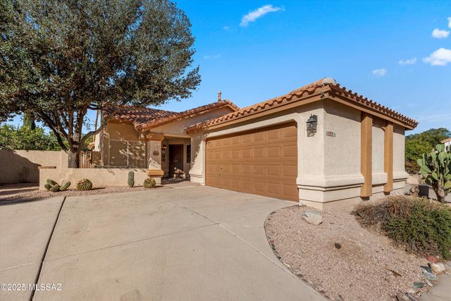 2121 N Star Glory Place, Tucson, AZ 85715