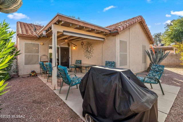 2121 N Star Glory Place, Tucson, AZ 85715