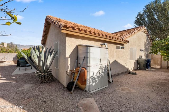 2121 N Star Glory Place, Tucson, AZ 85715